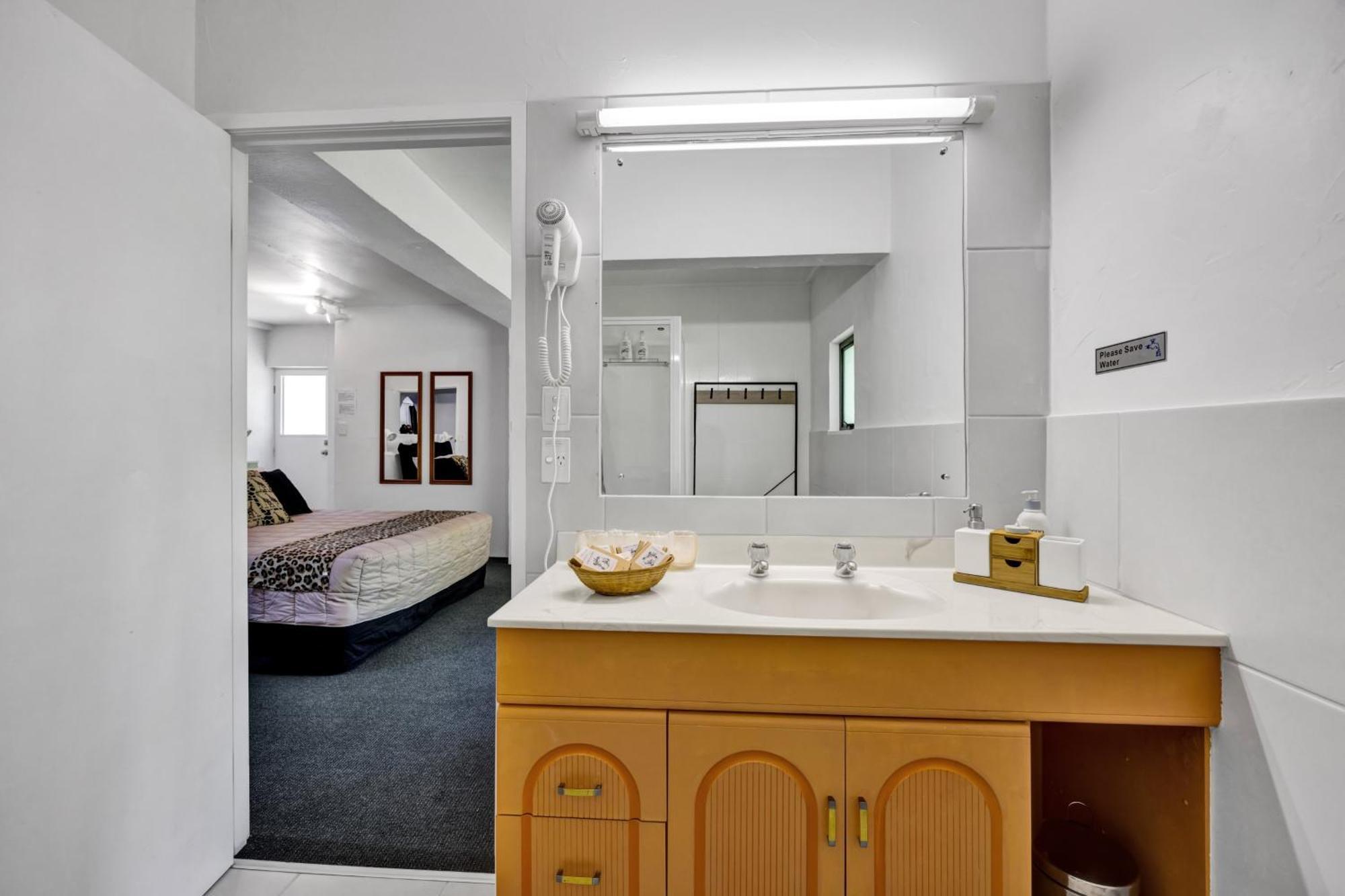 TePopo Gardens&Accommodation Stratford Esterno foto